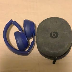 Beats By Dre solo pro headphones